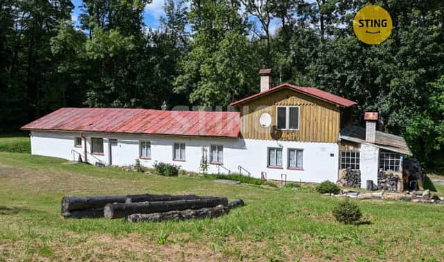 Prodej domu 500 m² s pozemkem 9 467 m², Česká Ves, okres Jeseník
