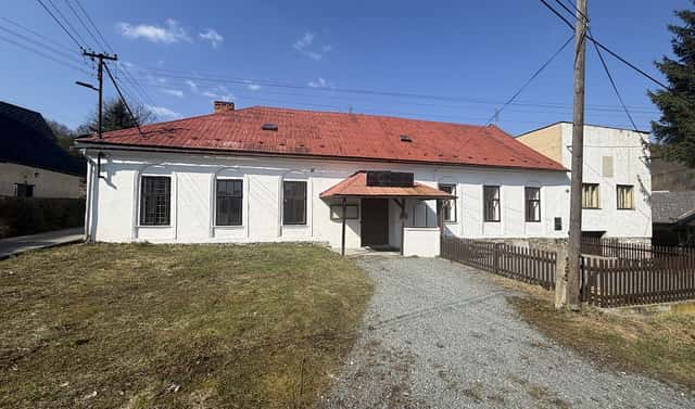 Prodej chaty/chalupy 595 m² s pozemkem 1 231 m², Bouzov – Kozov, okres Olomouc
