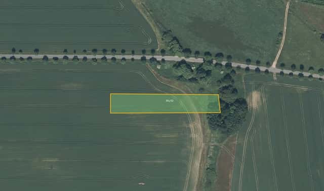 Prodej pole 11 020 m², Lážovice, okres Beroun