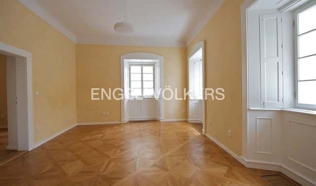 Pronájem bytu 2+1 54 m², Šporkova, Praha 1 – Malá Strana