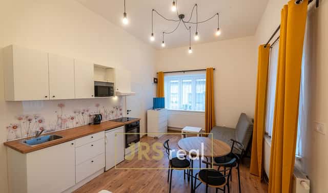 Pronájem bytu 1+kk 30 m², Uherský Ostroh, okres Uherské Hradiště
