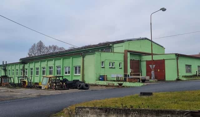 Pronájem výrobních prostor 2 462 m², Vidhostická, Vroutek, okres Louny
