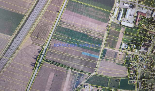 Prodej pole 1 106 m², Předměřice nad Labem, okres Hradec Králové
