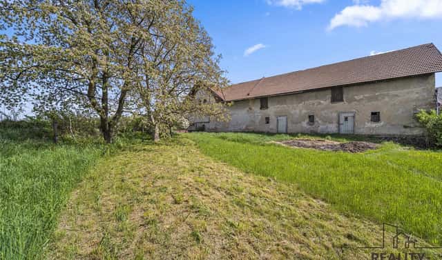 Prodej skladovacích prostor 150 m², Holetín – Horní Holetín, okres Chrudim