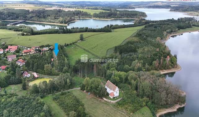 Prodej stavebního pozemku 1 877 m², Bernartice – Borovsko, okres Benešov