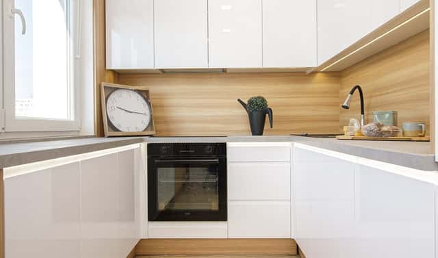 Prodej bytu 3+1 74 m², Výškovická, Ostrava – Zábřeh, okres Ostrava-město