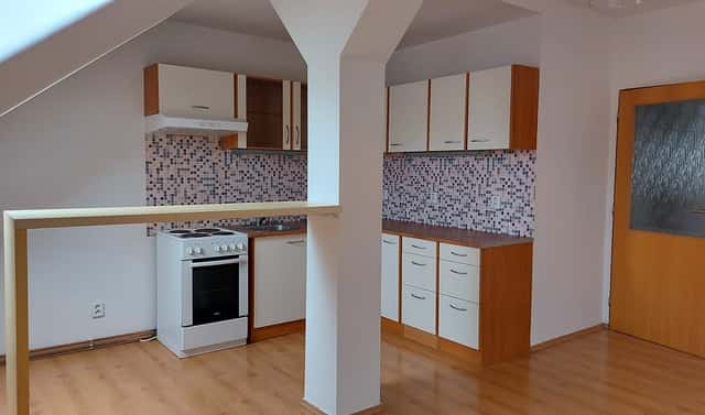 Pronájem bytu 2+kk 74 m², Bolzanova, Plzeň, okres Plzeň-město