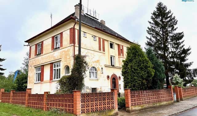 Pronájem bytu 1+1 45 m², K Cihelně, Přeštice, okres Plzeň-jih