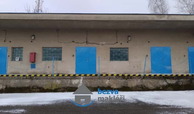 Pronájem skladovacích prostor 63 m², Husova, Skuteč, okres Chrudim