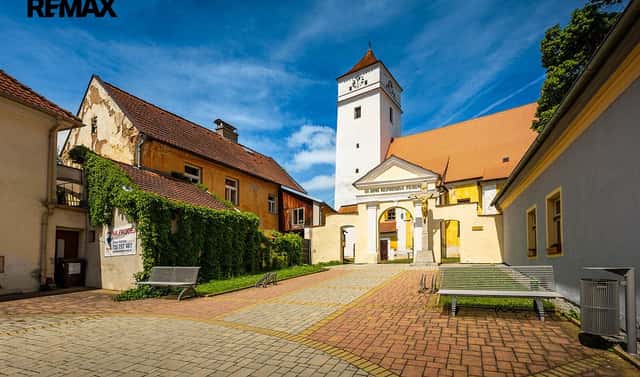 Prodej domu 150 m² s pozemkem 131 m², náměstí J. V. Kamarýta, Velešín, okres Český Krumlov