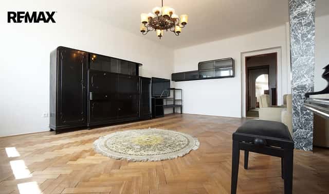 Pronájem bytu 4+1 125 m², Slovenská, Praha 2 – Vinohrady