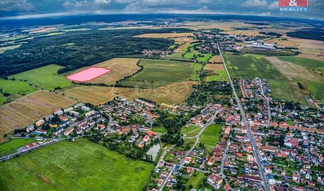 Prodej pole 52 753 m², Líně, okres Plzeň-sever