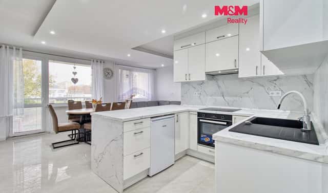 Prodej bytu 4+1 96 m², U Stadionu, Most