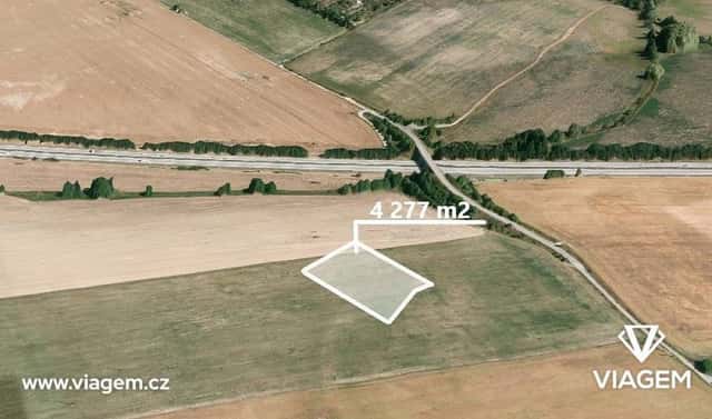 Prodej pole 4 277 m², Daskabát, okres Olomouc