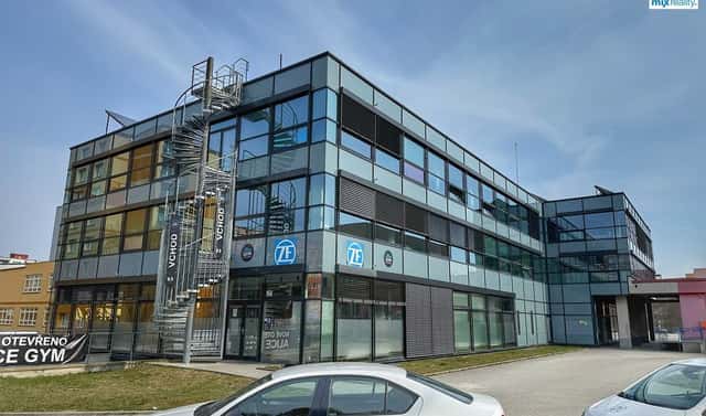 Pronájem kanceláře 2 000 m², Macháčkova, Plzeň – Skvrňany, okres Plzeň-město