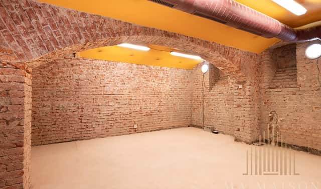 Pronájem obchodních prostor 105 m², Pařížská, Praha 1