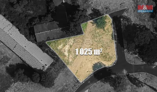 Prodej stavebního pozemku 1 025 m², Podhořany u Ronova, okres Chrudim