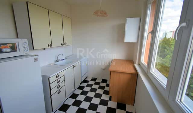 Pronájem bytu 1+1 38 m², Nad vodovodem, Praha 10