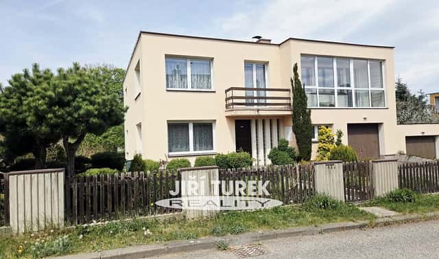 Prodej domu 260 m² s pozemkem 915 m², Obecnice, okres Příbram