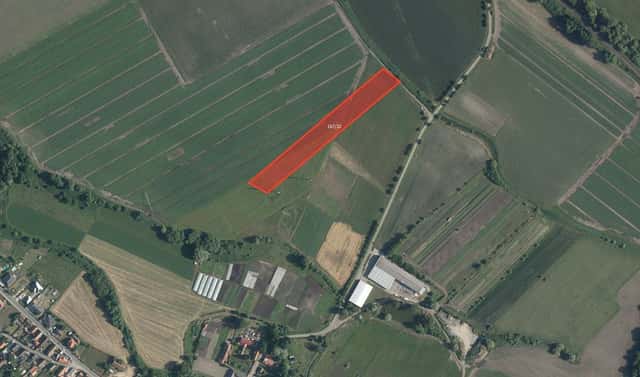 Prodej pole 14 236 m², Tišice – Chrást, okres Mělník