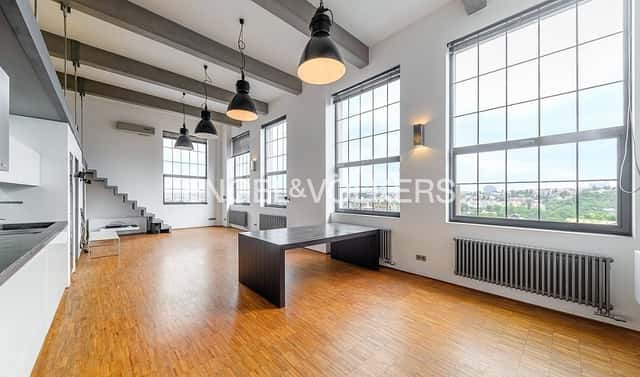 Pronájem bytu atypického 98 m², Křížová, Praha 5 – Smíchov