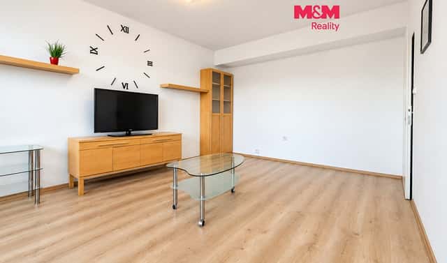 Pronájem bytu 1+1 32 m², Zd. Petříka, Kladno
