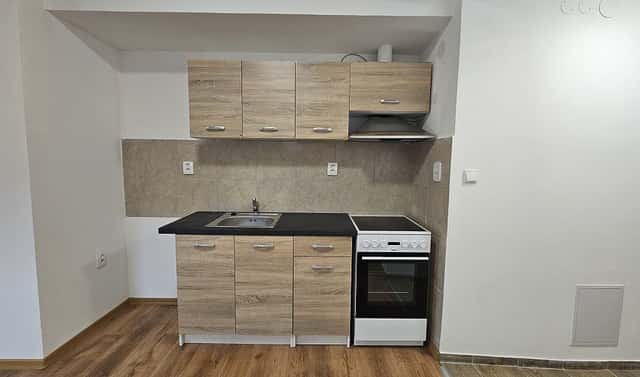 Pronájem bytu 1+kk 39 m², Hybešova, Svitávka, okres Blansko