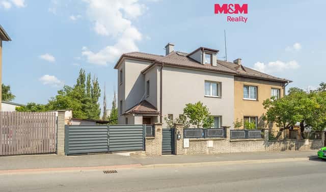 Prodej domu 180 m² s pozemkem 417 m², Průmyslová, Kladno – Dubí