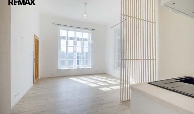 Prodej bytu 1+kk 28 m², Nad Loděnicí, Vráž, okres Beroun