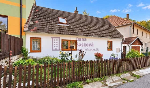 Pronájem domu 87 m² s pozemkem 243 m², Pod Vrchy, Jindřichův Hradec – Jindřichův Hradec III