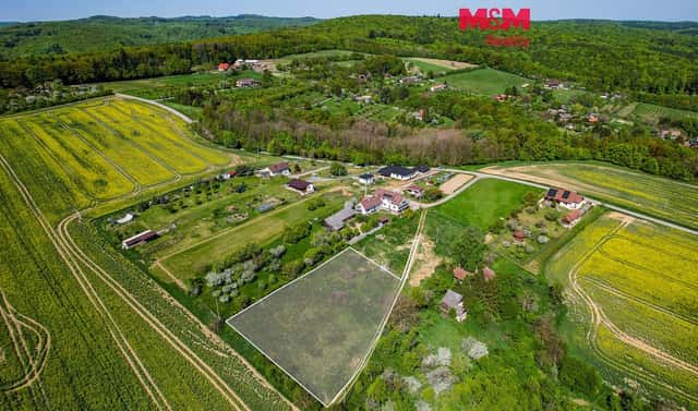 Prodej stavebního pozemku 3 259 m², Halenkovice, okres Zlín