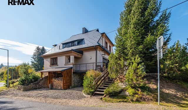 Prodej chaty/chalupy 200 m² s pozemkem 122 m², Kryštofovy Hamry, okres Chomutov