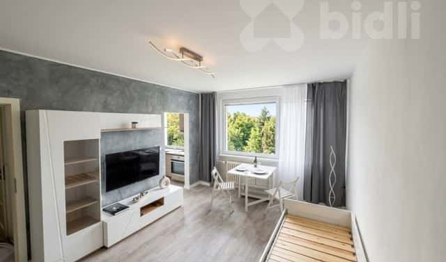 Pronájem bytu 1+1 28 m², Krynická, Praha 8 – Troja