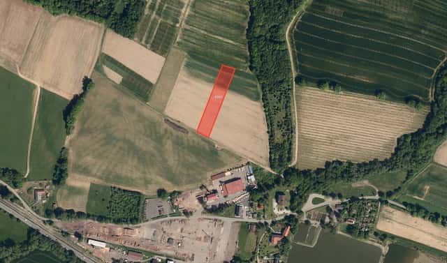 Prodej pole 2 501 m², Zubří, okres Vsetín