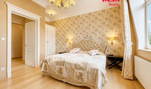 Prodej bytu 4+kk 125 m², Krále Jiřího, Karlovy Vary