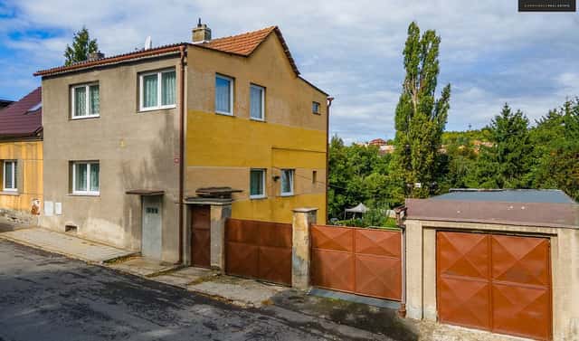 Prodej domu 150 m² s pozemkem 726 m², Kladno – Švermov