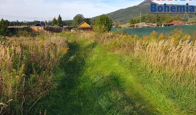 Prodej stavebního pozemku 1 401 m², Žitná, Mimoň – Mimoň I, okres Česká Lípa