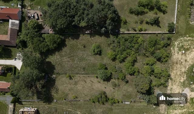 Prodej stavebního pozemku 1 828 m², Tetov, okres Pardubice
