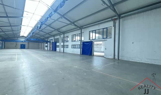 Pronájem skladovacích prostor 3 360 m², U továren, Praha 10 – Hostivař