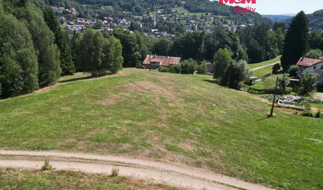 Prodej stavebního pozemku 2 000 m², Tanvald – Žďár, okres Jablonec nad Nisou