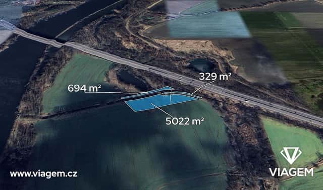 Prodej pole 2 015 m², Nová Ves, okres Mělník