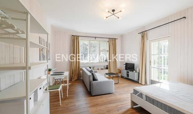 Prodej bytu 1+1 38 m², V Holešovičkách, Praha 8 – Libeň