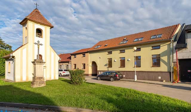 Prodej domu 340 m² s pozemkem 190 m², Jižní náměstí, Brno – Dolní Heršpice, okres Brno-město