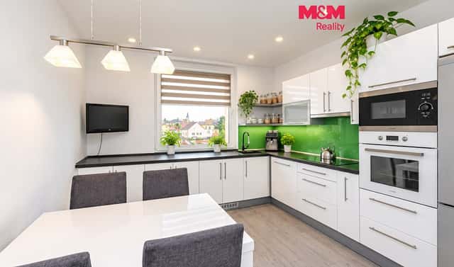Prodej bytu 3+1 75 m², U Konopáče, Častolovice, okres Rychnov nad Kněžnou
