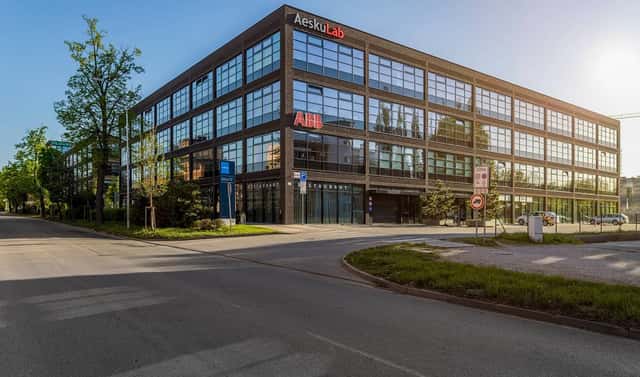 Pronájem kanceláře 1 172 m², Brno, okres Brno-město