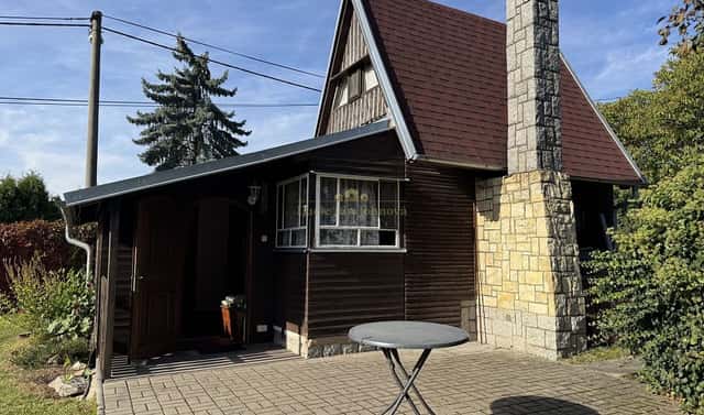 Prodej chaty/chalupy 35 m² s pozemkem 445 m², Chatařská, Říčany – Strašín, okres Praha-východ