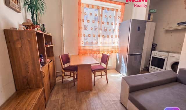 Prodej bytu 1+kk 19 m², Heyrovského, Sokolov