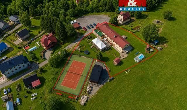 Prodej ubytovacího objektu 600 m², Bublava, okres Sokolov