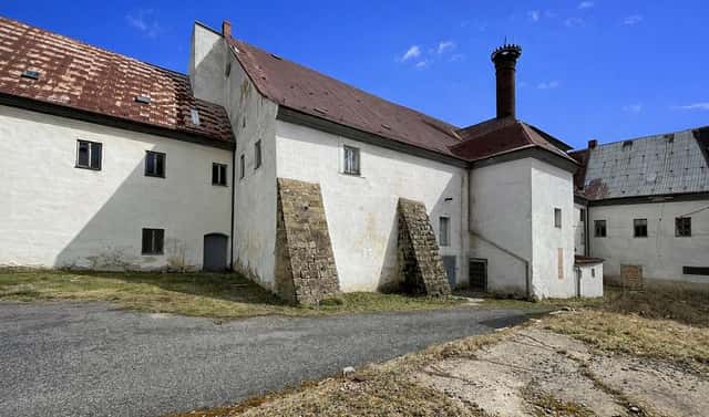 Prodej komerčního objektu (jiného typu) 3 000 m², Rumburk, okres Děčín