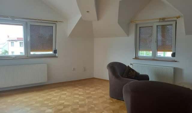 Pronájem bytu 3+1 80 m², Nemošická, Pardubice – Zelené Předměstí
